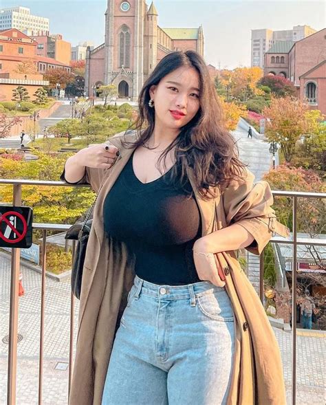 r/bustyasians|[OC] my new fav pic! look how huge my boobs are! : .